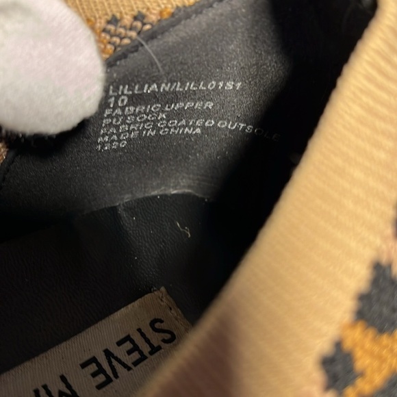 2/$30 Steve Madden Slip on Cheetah print sneakers size 10 - Picture 6 of 11